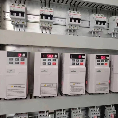 DL100-2S0015 Simphoenix Allzweckfrequenzumrichter für individuell angepasste Operationen